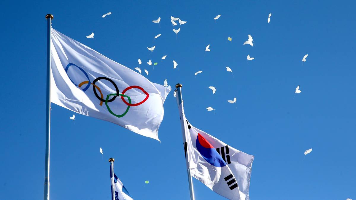 Weiße Tauben über Pyeongchang: Am 1. Februar wurde das Olympische Dorf für die Winterspiele 2018 in Südkorea im Beisein von IOC-Präsident Thomas Bach feierlich eröffnet - in Gangneung gibt es noch ein zweites Athletendorf