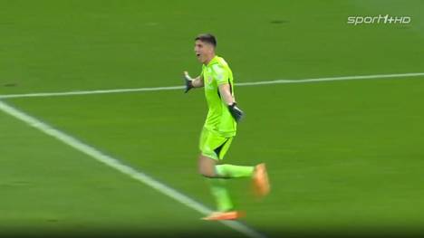 Im Achtelfinal-Rückspiel der Copa Libertadores zwischen Internacional und River Plate kommt es zu einem epischen Elfmeterkrimi: Erst ein Fehlschuss in Kainz-Manier, dann Seitenwechsel wegen beschädigtem Punkt, Latte und Pfostentreffer und am Ende das Duell Torwart gegen Torwart. 