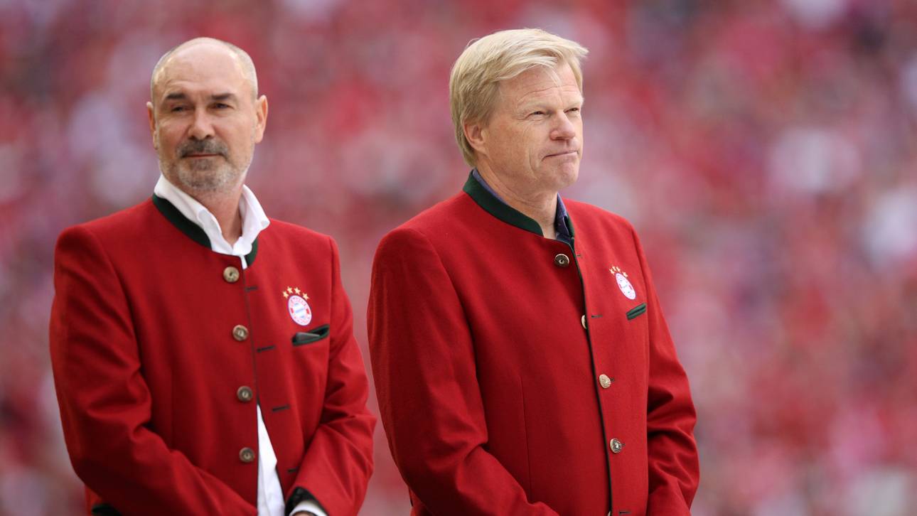 FC Bayern Muenchen v Eintracht Frankfurt - Bundesliga Oliver Kahn (l.) ist mittlerweile als ZDF-Experte tätig und ist ab 2020 Mitglied des FCB-Vorstands. Ende 2021 soll er Karl-Heinz Rummenigge als Vorsitzender ablösen