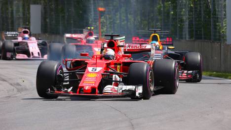 Sebastian Vettel musste in Montreal einige Runden mit einem kaputten Frontflügel fahren