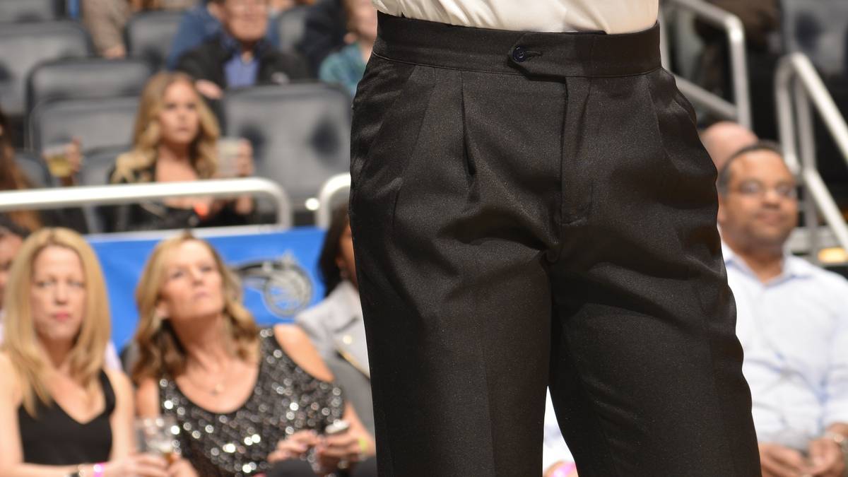 Immerhin Referee Lauren Holtkamp ist ein Silberstreif am Horizont...