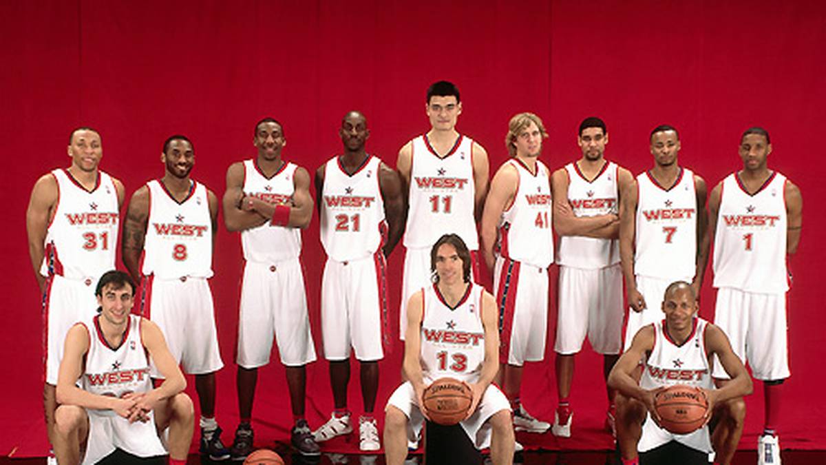 Nach seinem Wechsel zu den Suns läuft Nash zumindest beim All-Star Game 2005 mit Nowitzki in einer Mannschaft auf