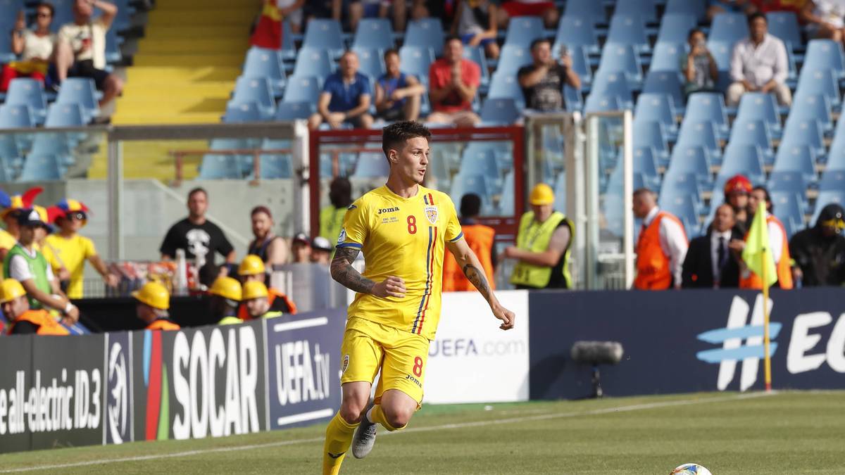 DENNIS MAN: Wirbelte gegen England und hatte mehrere gefährliche Aktionen. Im Klub bei Steaua Bukarest unter Vertrag. War unter den Nominierten für den Golden Boy Award 2018. Erzielte am 11. Juni sein erstes Länderspieltor für das A-Team. Wird gegen Deutschland vermutlich wieder in der Startelf stehen. Punkt für beide - 7:4