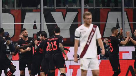 Der AC Mailand steht in Italien auf Platz eins