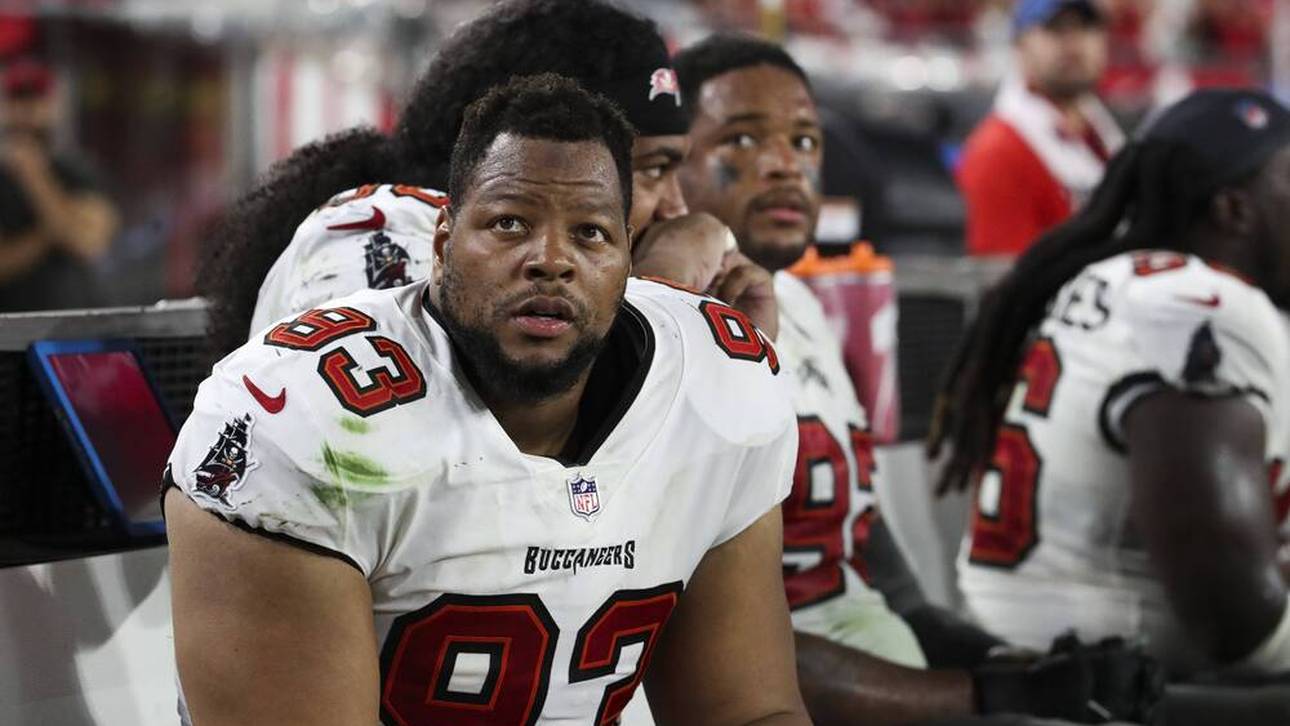 NFL-Star bietet sich bei Twitter an