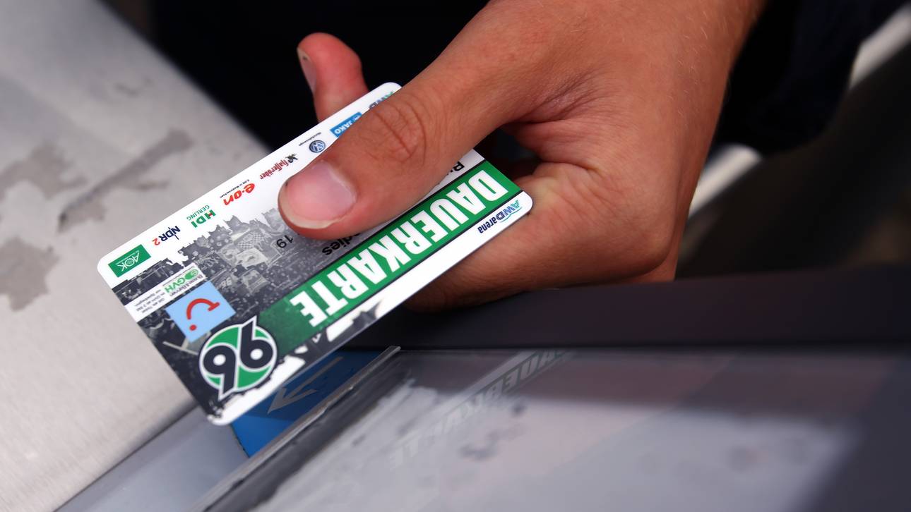 Bundesliga: Ticket-Preise sinken