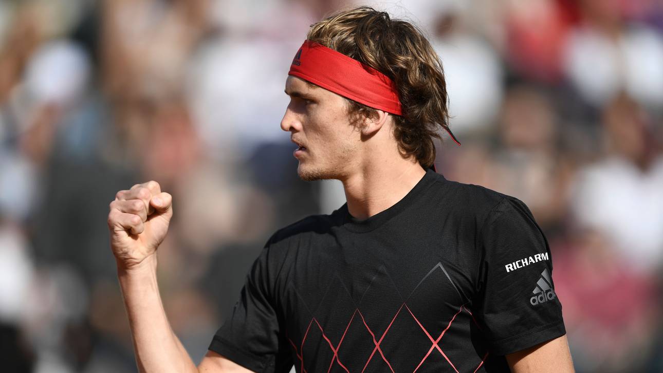 Zverev kämpft sich ins Viertelfinale