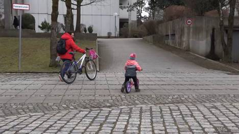 Das VdK- Magazin MITEINANDER spricht mit dem Geschäftsführer, der Deutschen Angst-Hilfe, Christian Zottl über Ängste während der Pandemie und wie wir damit umgehen können. 