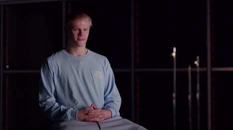In der BVB-Doku "BVB 09 - Stories who we are" verrät Erling Haaland, was ihm beim Toreschießen durch den Kopf geht - und eine seiner besten Eigenschaften.
