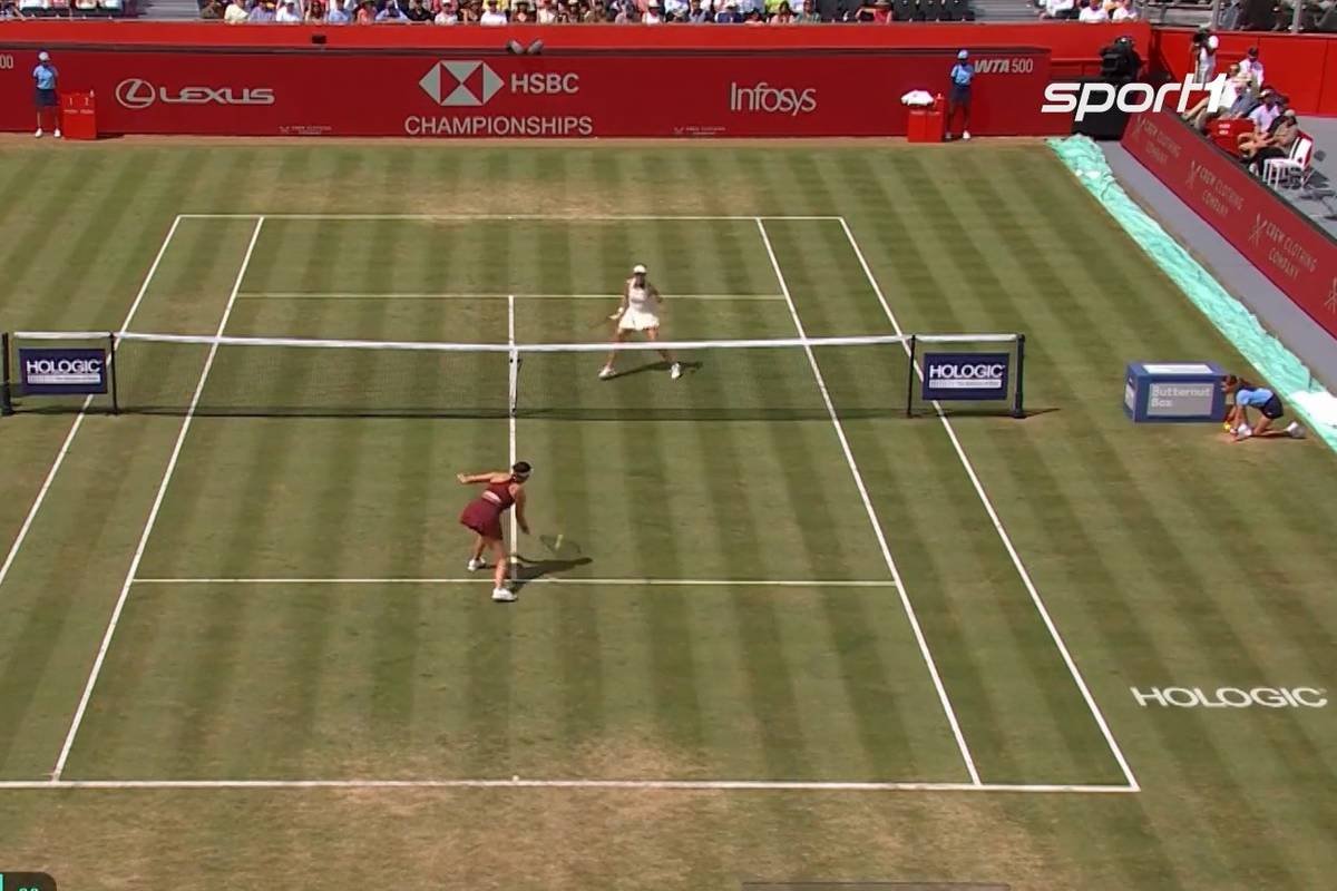 Beim Finale der HSBC-Championships in London sorgt die deutsche Tatjana Maria für eine Sensation gegen die Amerikanerin Amanda Anisimova. 