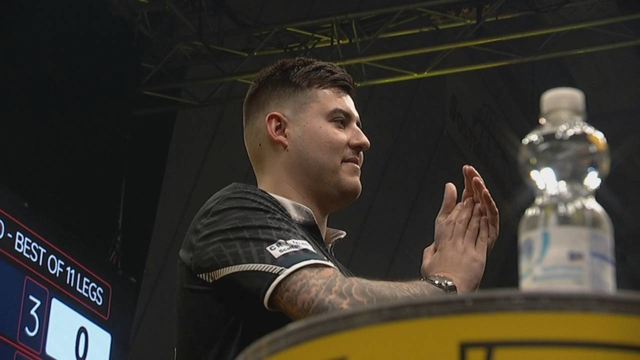 European Darts Open: Ryan Meikle schlägt Jonny Clayton mit 6:3
