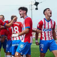 Der FC Girona kann heute die Tabellenführung in La Liga übernehmen. Der Klub aus der 100.000-Einwohner-Stadt hat nach sechs Spieltagen 16 Punkte und 16 Tore auf dem Konto. Doch wer hier ein Fußballmärchen aus der Provinz Kataloniens wittert, wird enttäuscht.
