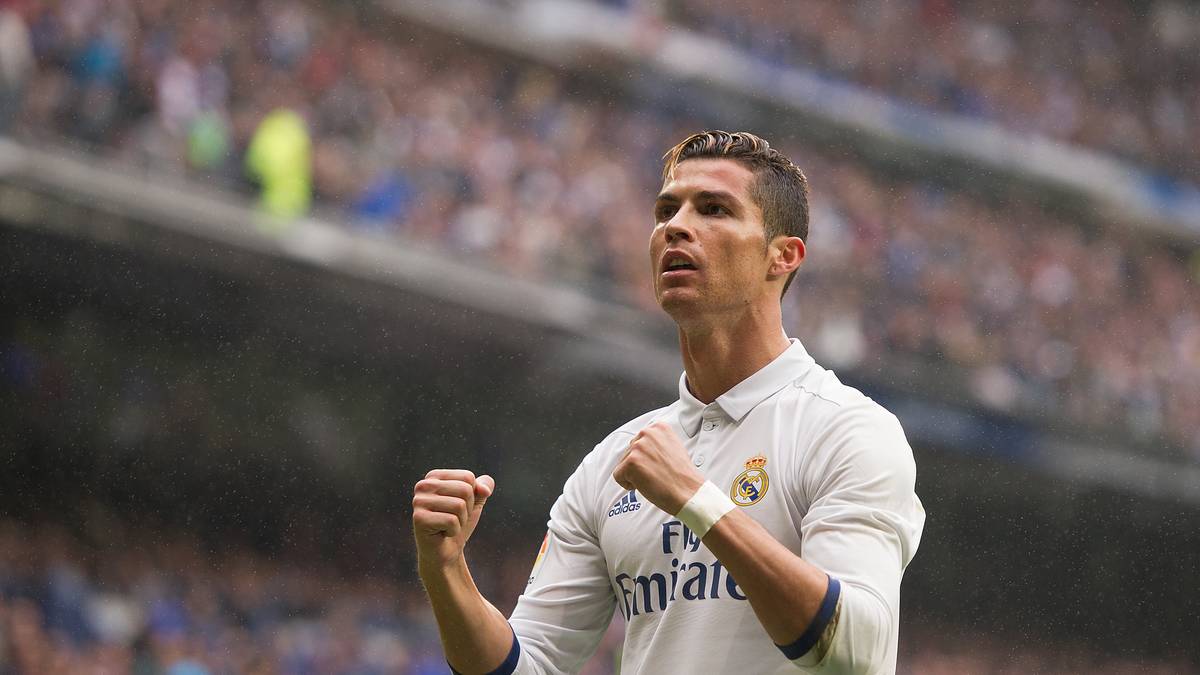 Erster Spieler, der in zwei Saisons nacheinander 40 Ligatore geschossen hat