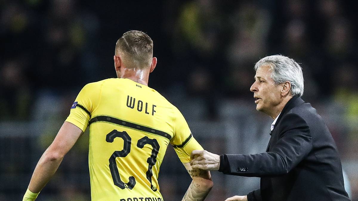 MARIUS WOLF (ab 90.+1 für Sancho): Ohne Wertung