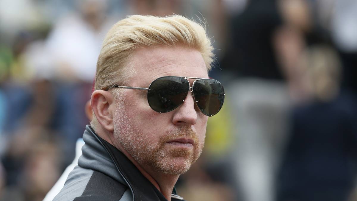 Becker selbst wollte davon jedoch nichts wissen. "Es ist ein Fakt, dass ich im Moment Diplomat der Zentralafrikanischen Republik bin", sagte Becker in einem Video-Interview mit dem "Top Magazin" 