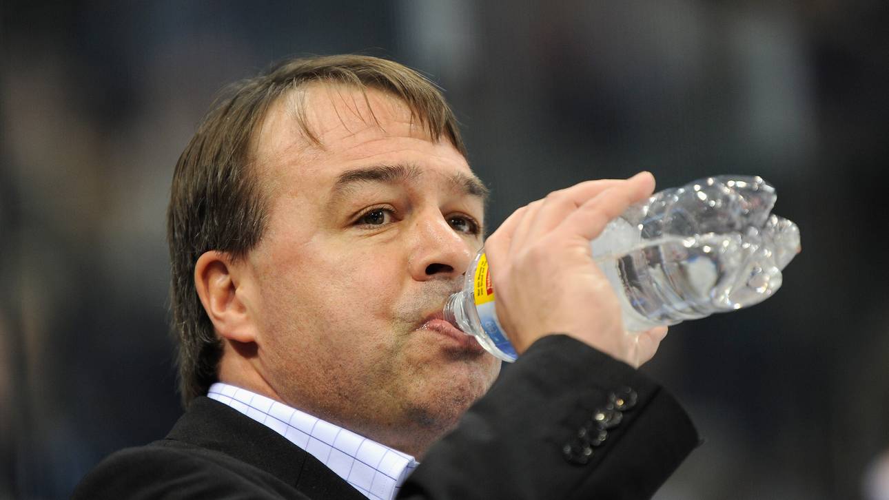 Sieben Spieler verlassen Freezers