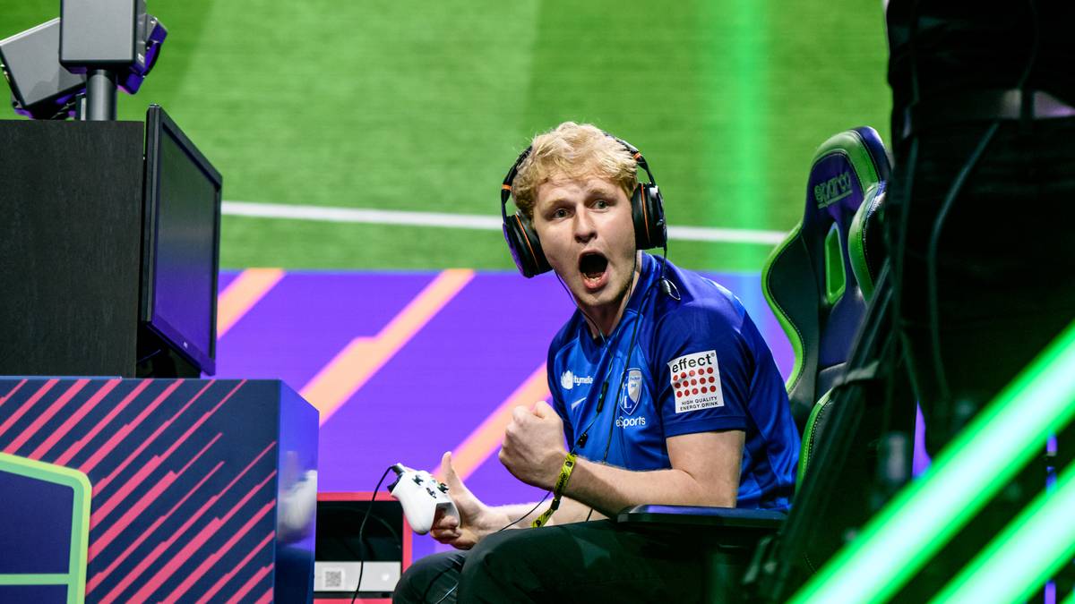 PLATZ 3 - MEGABIT (VFL BOCHUM): Mit dem Xbox-Sieg in Amsterdam zeigte sich der Bochumer in glänzender Form. Sein sehr analytisches Spiel mit spritziger Offensive ist seine Stärke. In in London könnte er seinen ersten WM-Titel gewinnen