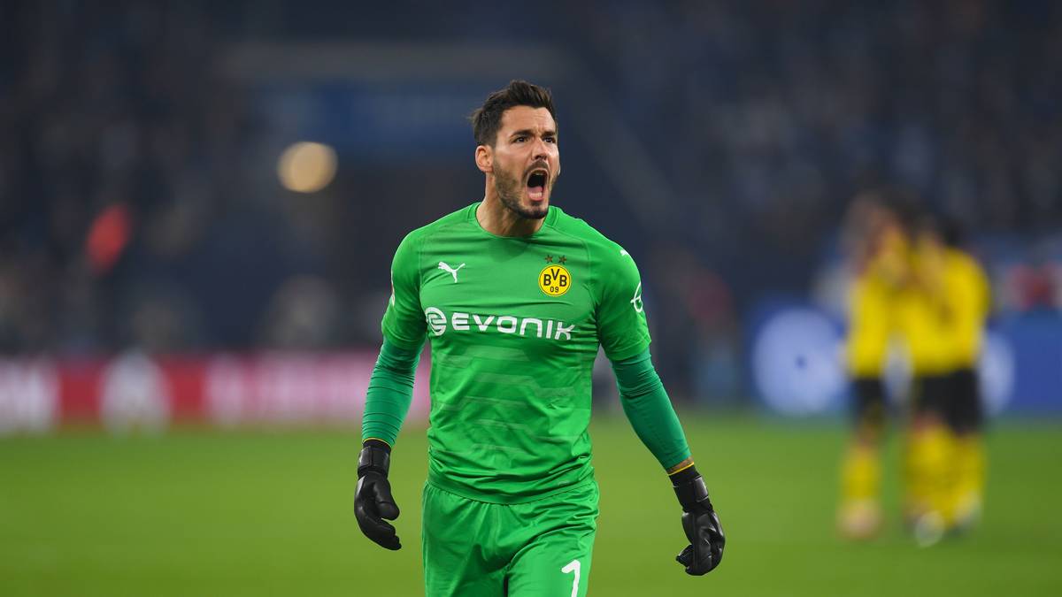 DIE VORAN-GEHER: Torhüter Roman Bürki steht der Schweizer Nationalmannschaft zumindest in diesem Jahr nicht zu Verfügung. "Es war mir immer eine echte Herzensangelegenheit, für mein Heimatland aufzulaufen", wird der 28-Jährige auf der BVB-Homepage zitiert. Doch: Bürkis Entscheidung ist "eine für einen verstärkten Fokus auf den BVB und meine Gesundheit" 