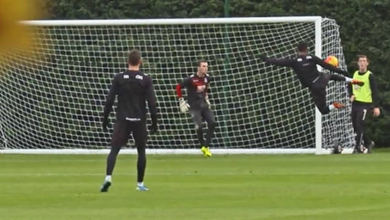 Campbell mit Traumtor im Training