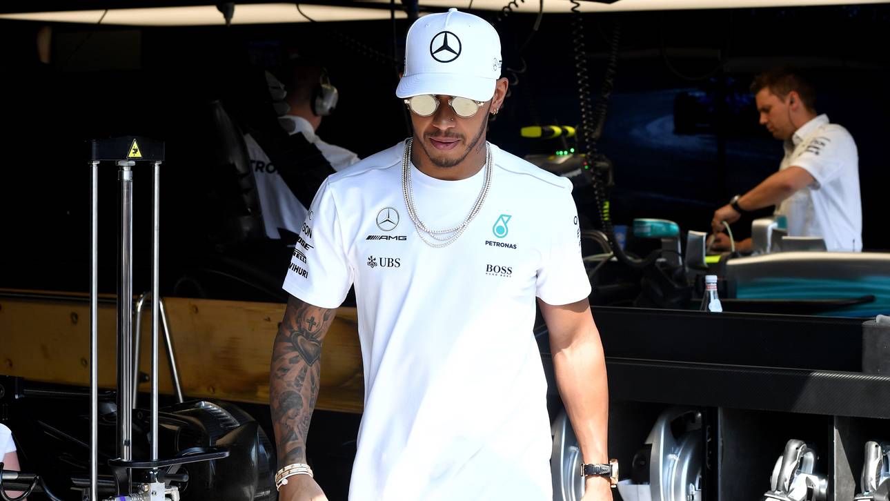 Hamilton stänkert gegen Ferrari