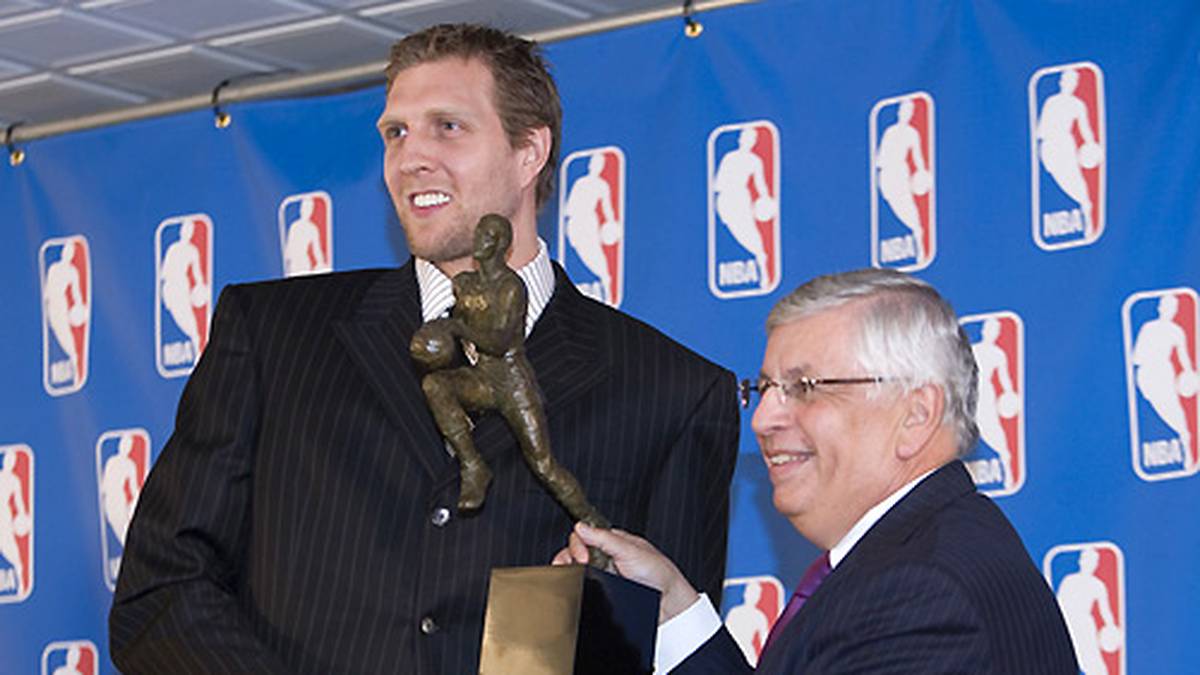 2007 erhält Nowitzki die Auszeichnung zum wertvollsten Spieler der NBA