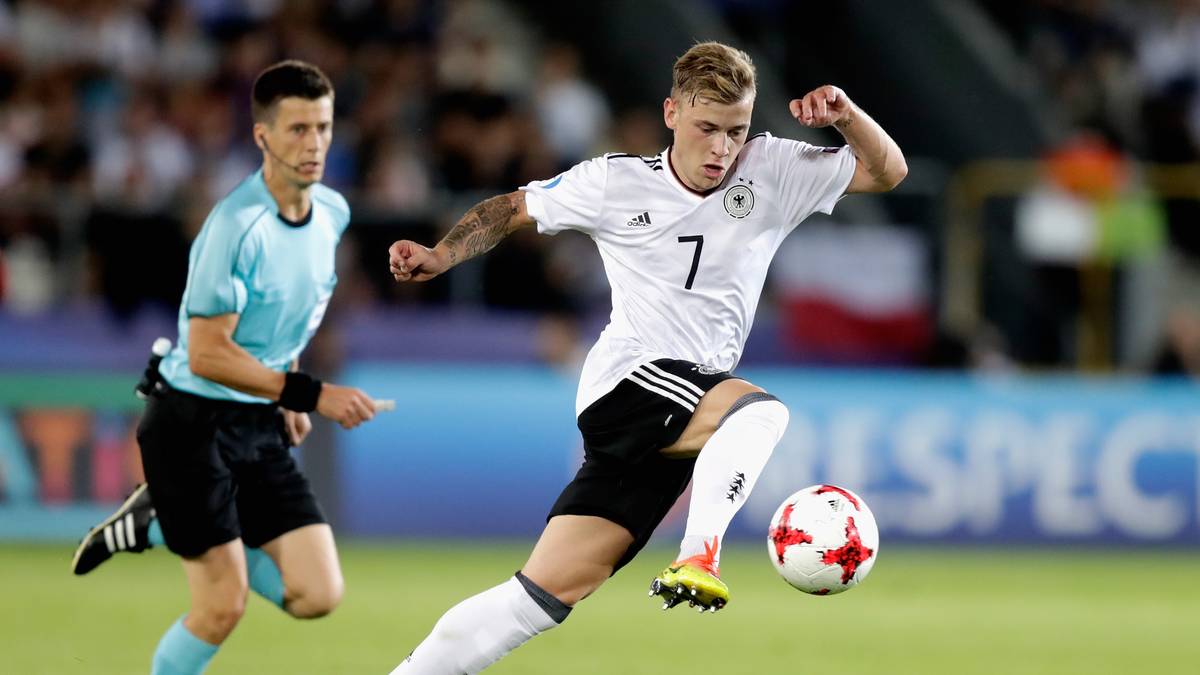 MAX MEYER (Deutschland, FC Schalke 04)