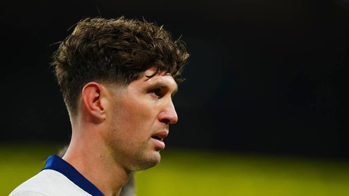 John Stones (32): Manchester City 
