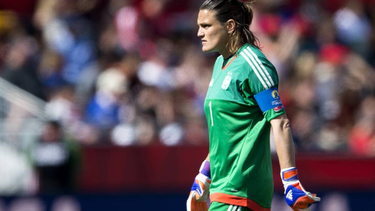 Nadine Angerer als Kapitänin der DFB-Frauen Nationalmannschaft