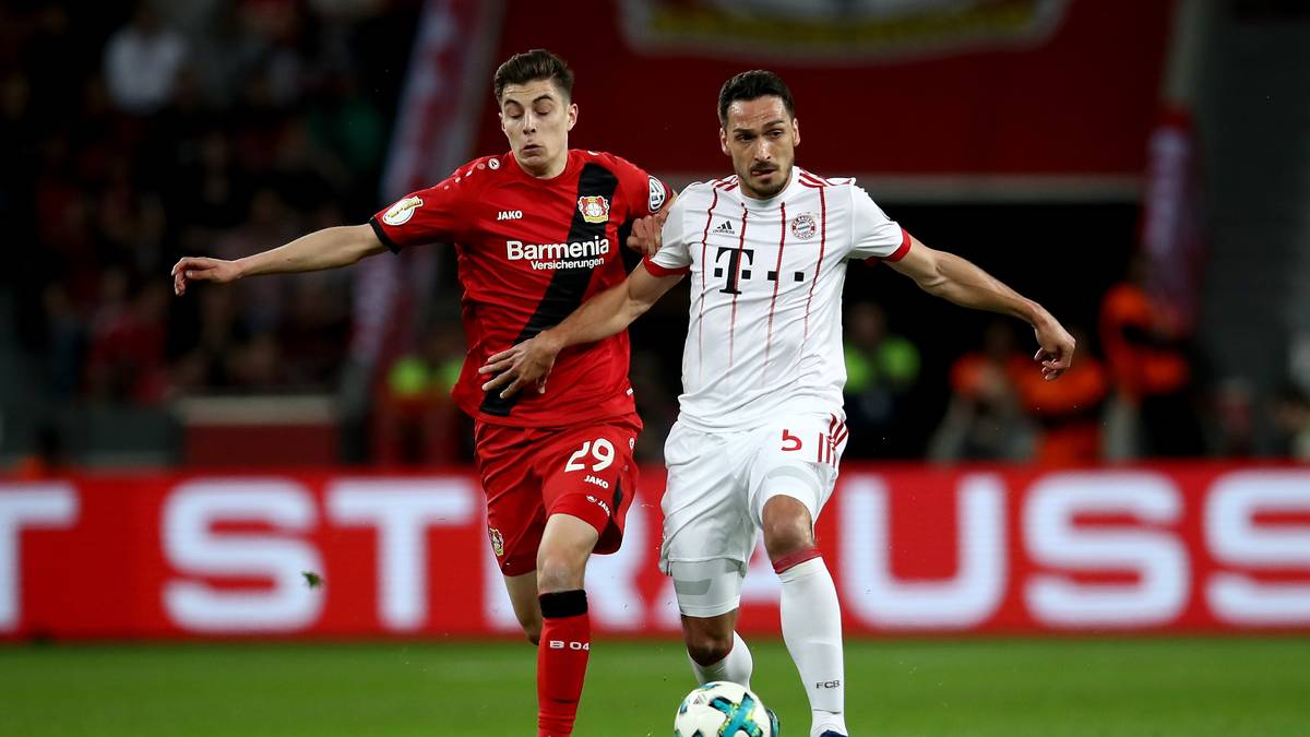 MATS HUMMELS: Nicht ganz auf dem Niveau Boatengs, aber mit einer guten Leistung. Viele wichtige Ballgewinne dank Übersicht und Stellungsspiel. Sah lediglich beim 1:2 schlecht aus, als er wegrutschte - SPORT1-Note: 2,5
