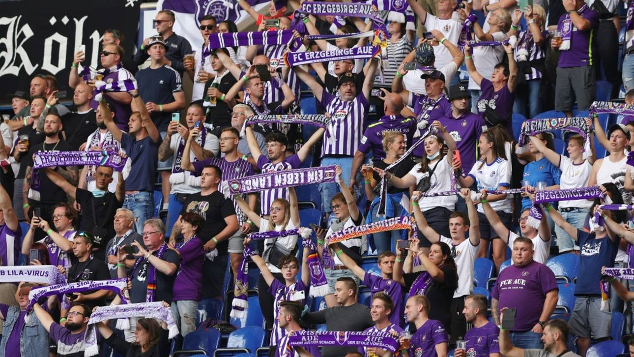 Sieg im Kellerduell: Sijaric sichert Aue ersten Sieg