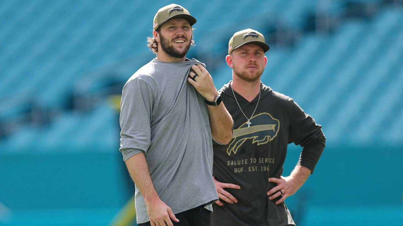 Joe Brady (r.) wird neuer Chef von Josh Allen