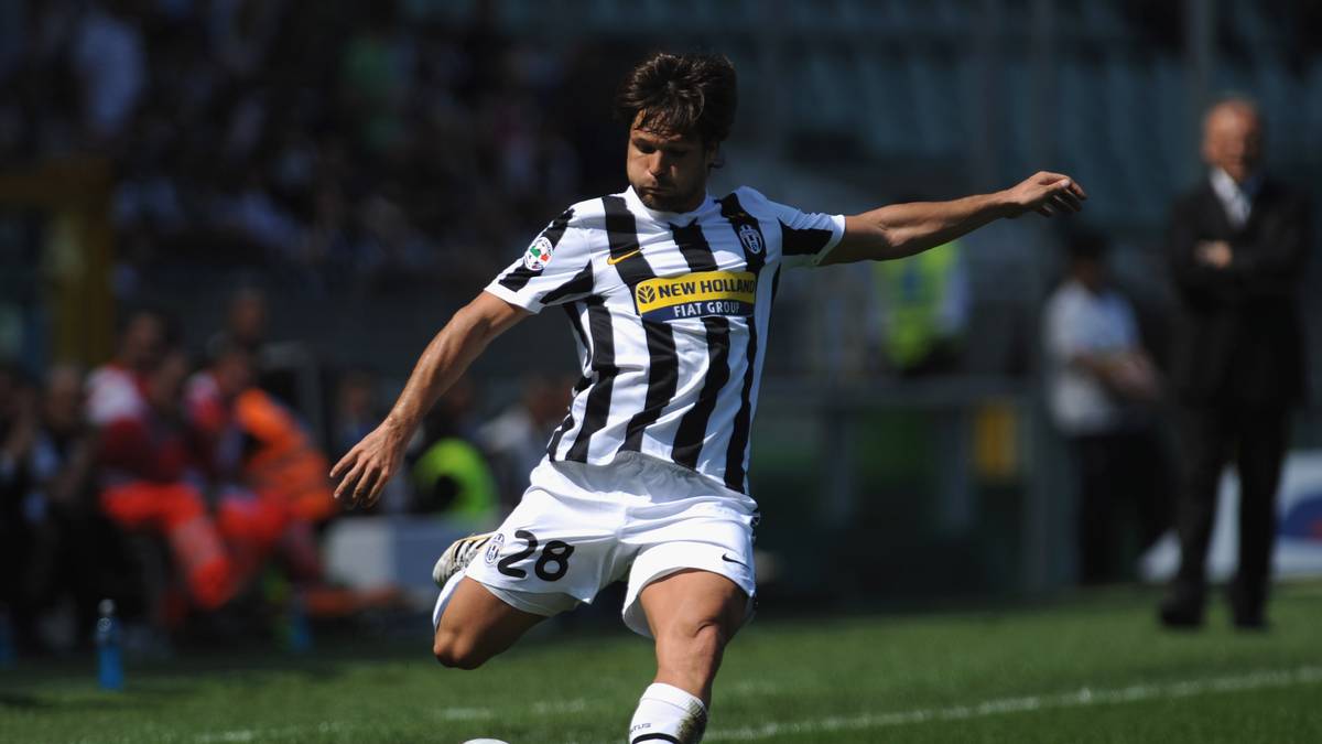 Im darauffolgenden Sommer konnte Bremens Nummer 10 den Verlockungen aus dem Ausland nicht mehr widerstehen. Und Klaus Allofs den 27 Millionen Euro aus Turin ebenfalls nicht. Die "Alte Dame" hatte ihren vermeintlichen Königstransfer