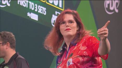 Noah-Lynn van Leuven legt im Match gegen Kevin Doets sechs perfekte Darts nacheinander hin - mit dem 9-Darter klappt es dann aber doch nicht ...
