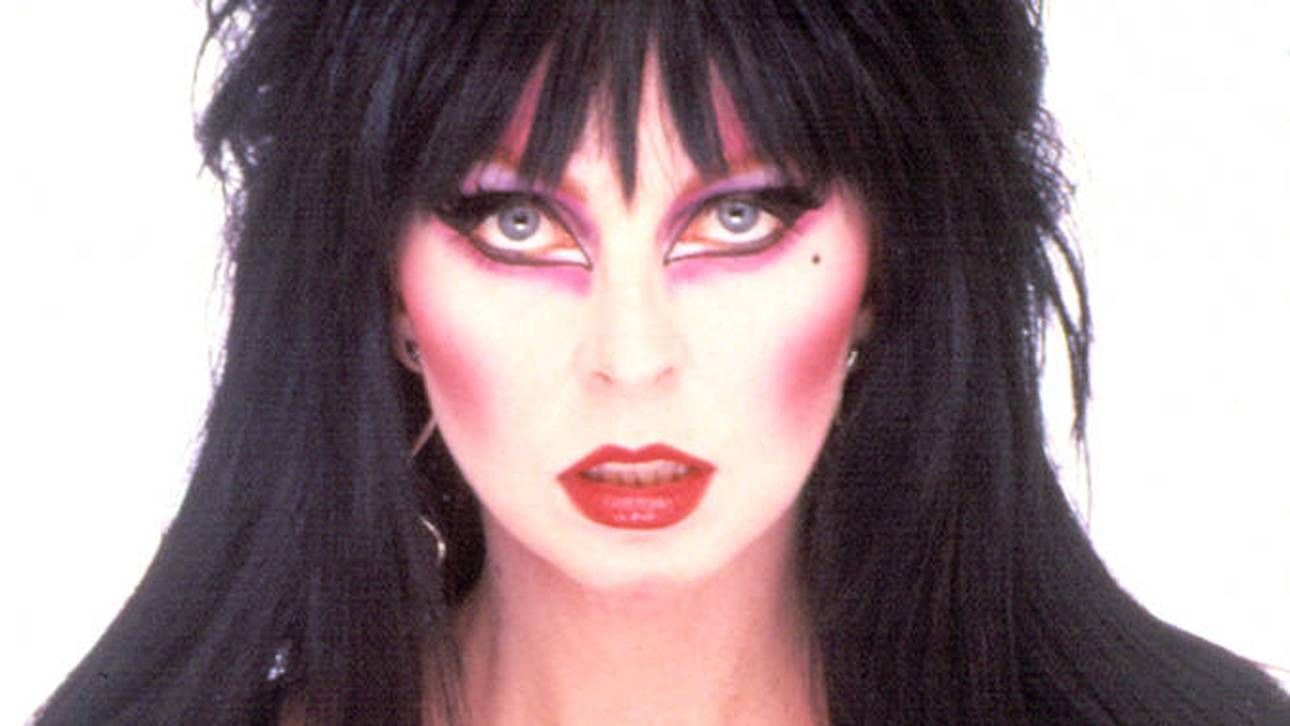 Cassandra Peterson wurde bekannt als "Elvira"