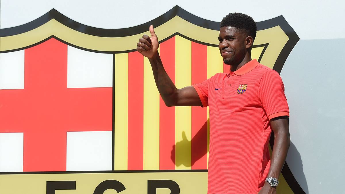 Nach einer starken Saison bei Olympique Lyon durfte der französische Innenverteidiger kamerunischer Herkunft nicht nur mit zur EM, sondern zog das Interesse großer Vereine auf sich. Barca suchte nach einem Nachfolger für den zu Borussia Dortmund abgewanderten Marc Bartra und war sich nicht zu schade, 25 Millionen Euro für den 22-jährigen Umtiti locker zu machen
