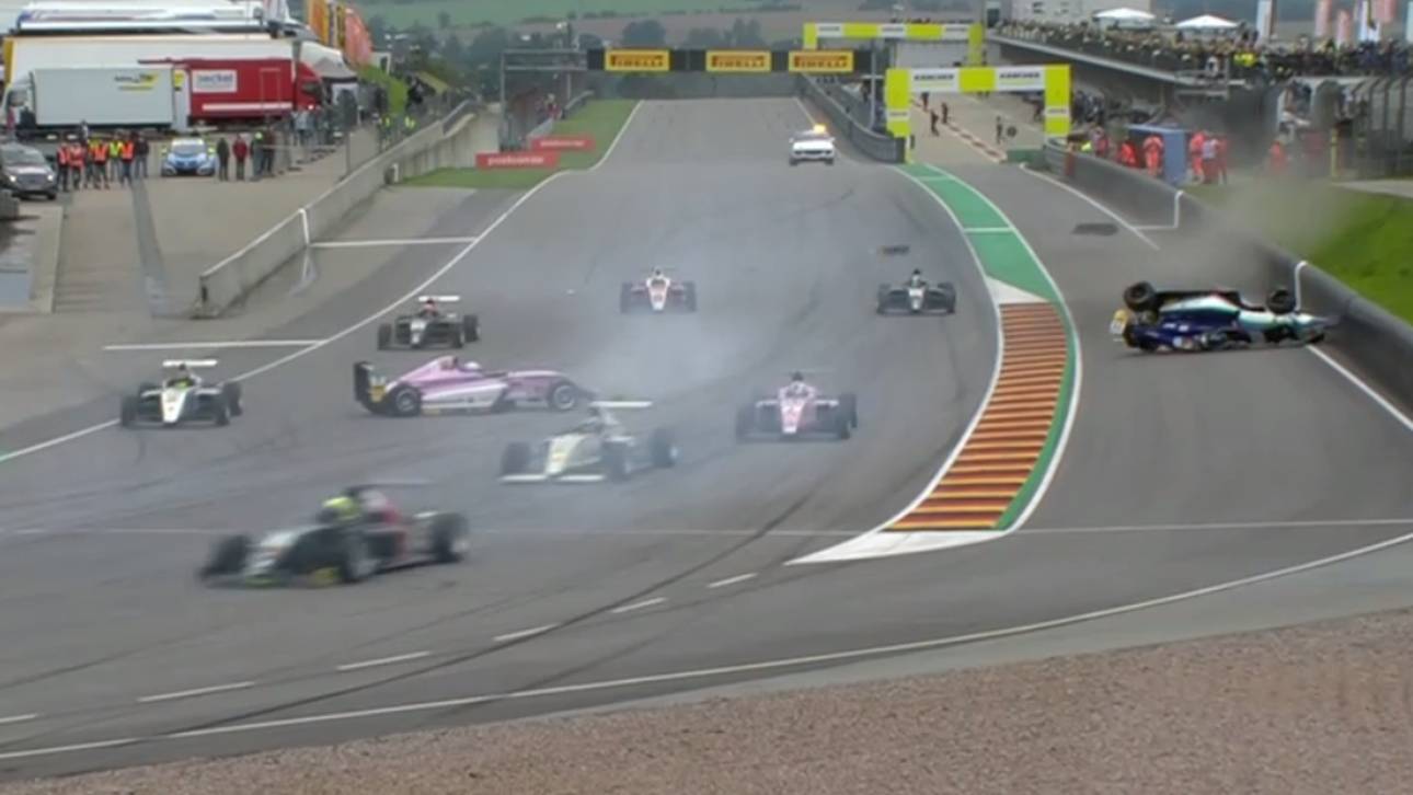 Hanses siegt nach großem Crash