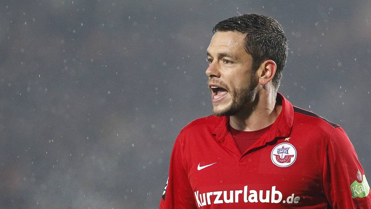 Rostock fällt auf Abstiegsplatz