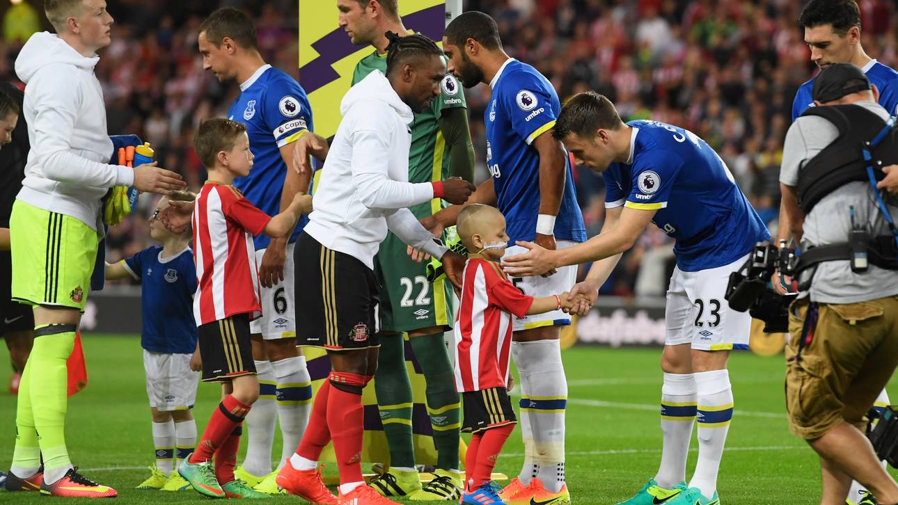 Krebs: Everton spendet für jungen Fan