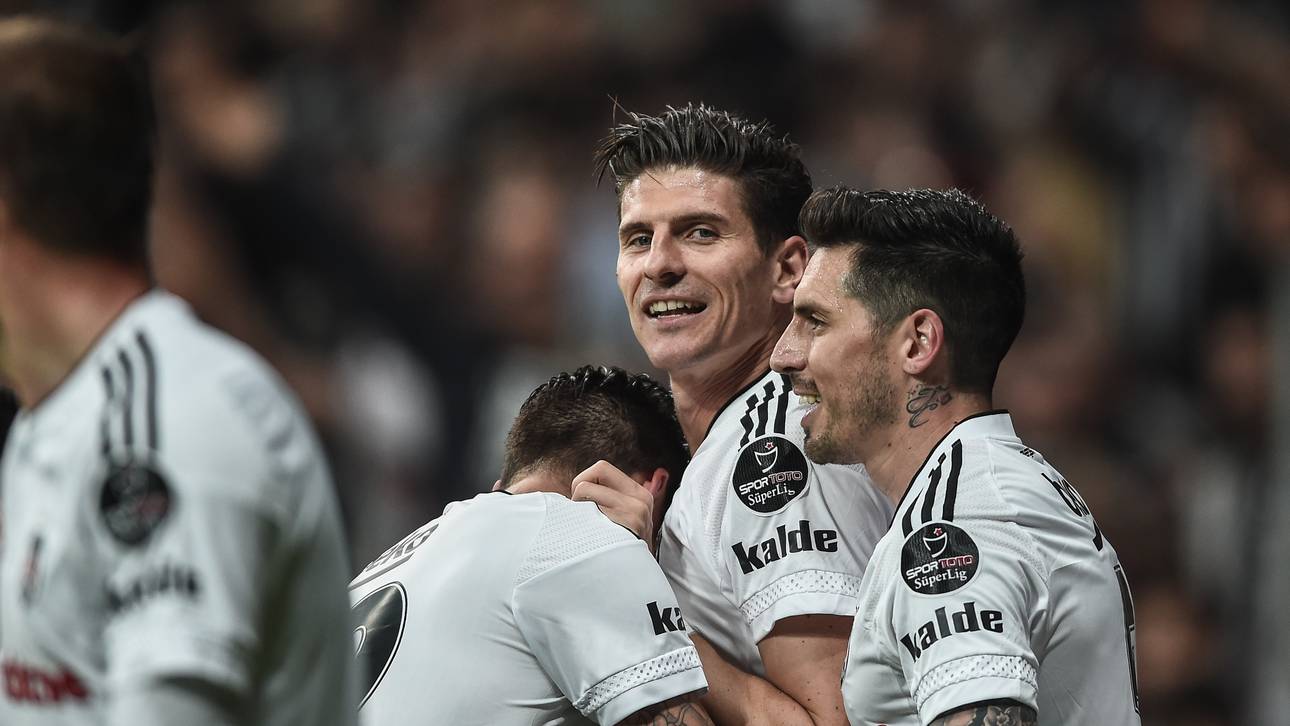 Besiktas dank Gomez auf Titelkurs