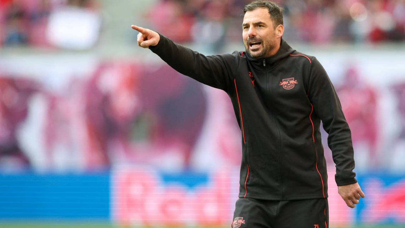 Löw legt sich auf Xavi-Ersatz fest