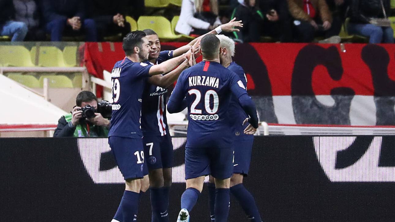 PSG baut Tabellenführung aus