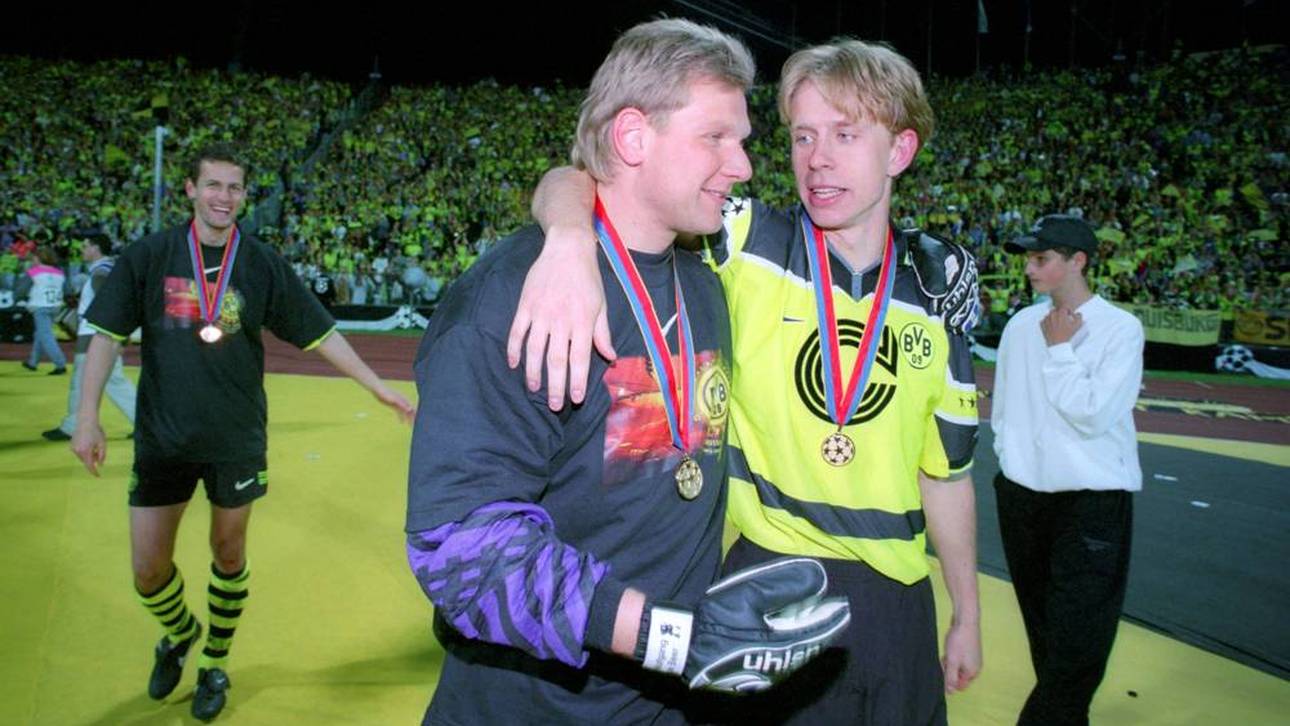 Wolfgang de Beer (l., mit Jörg Heinrich) nach dem Champions-League-Triumph