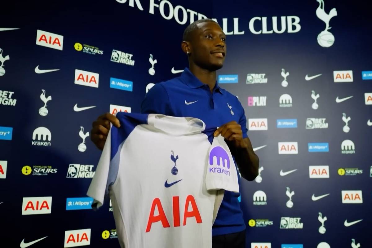 Randal Kolo Muani richtet die ersten Worte an die Fans der Tottenham Hotspur nach seinem Wechsel von Paris Saint-Germain.