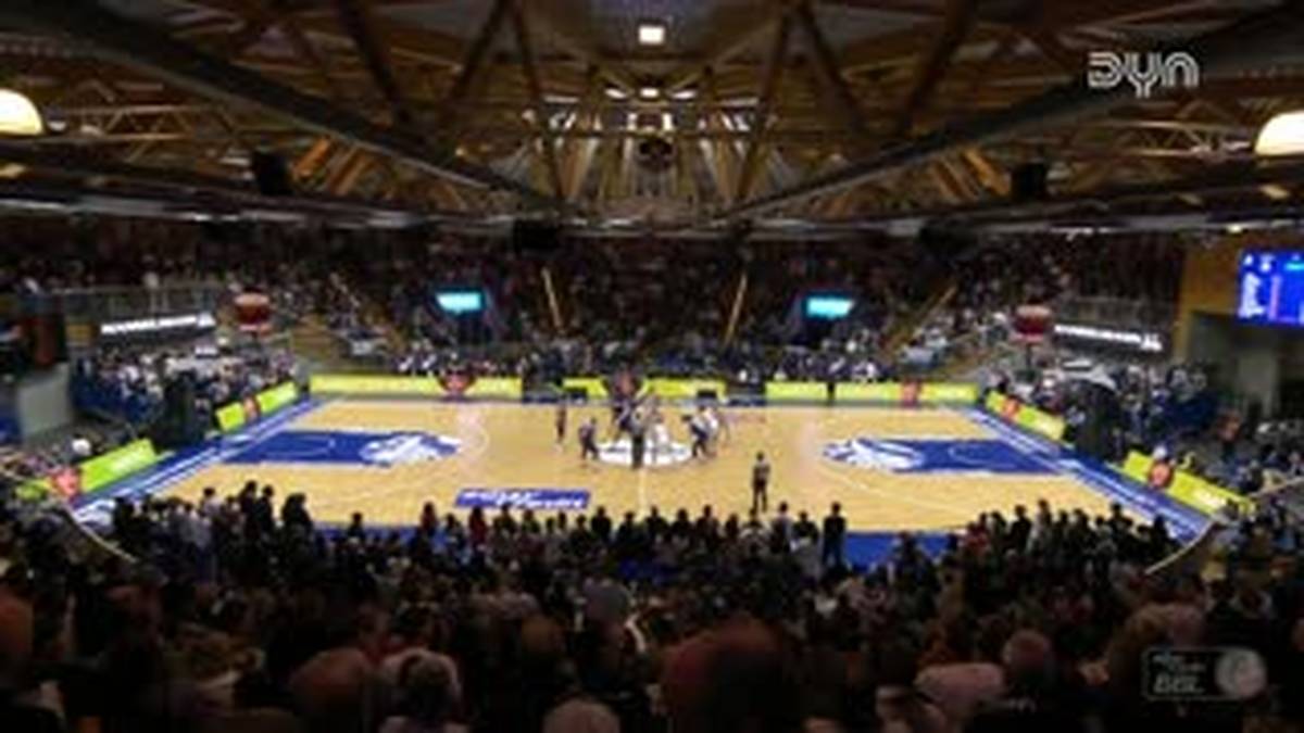 Spiel Highlights zu HAKRO Merlins Crailsheim - Telekom Baskets Bonn (2)