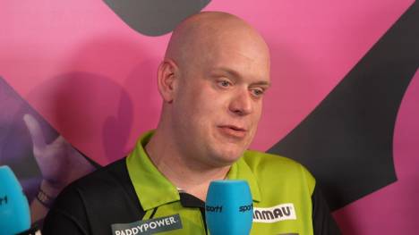 "Die Leute müssen eines verstehen": Michael van Gerwen zeigt im SPORT1-Interview nach der Rekordshow im Viertelfinale seine emotionale Seite.