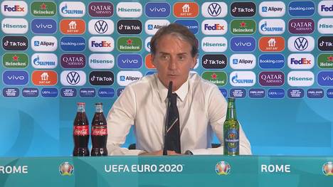 Italien startet mit zwei Siegen in die Europameisterschaft und steht damit bereits im Achtelfinale. Roberto Mancini will von einer Favoritenrolle nichts wissen.