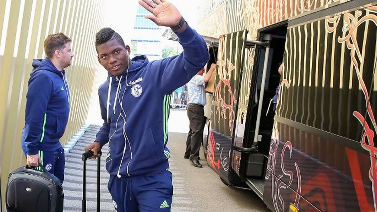 Breel Embolo Feiert Debut Fur Fc Schalke Gegen Fc Luzern