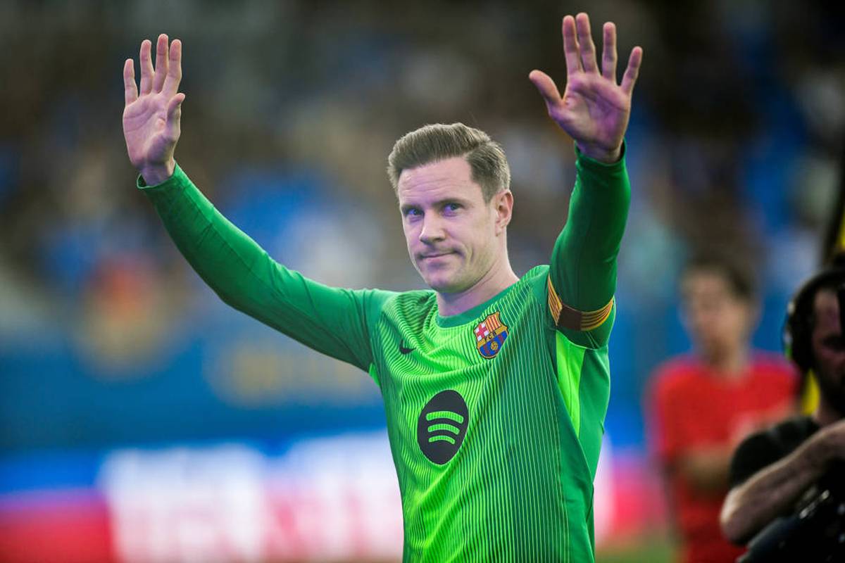 Ter Stegen mit großer Geste