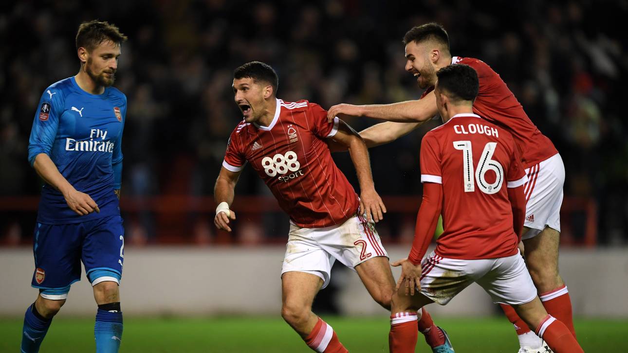 Arsenal blamiert sich im FA Cup