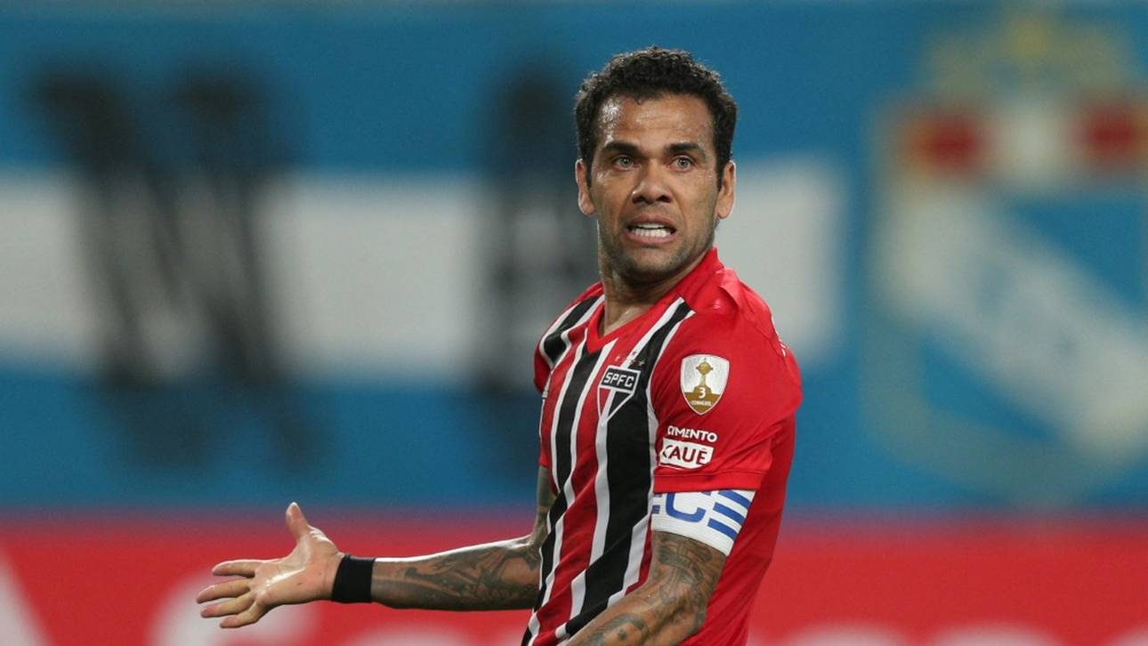 Oldie Alves wieder in Selecao berufen